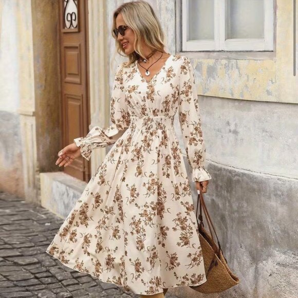 Dresses & Skirts - Women's Long Sleeve Dress with V-Neck, Print, and Gathered A-Line Skirt for Spri